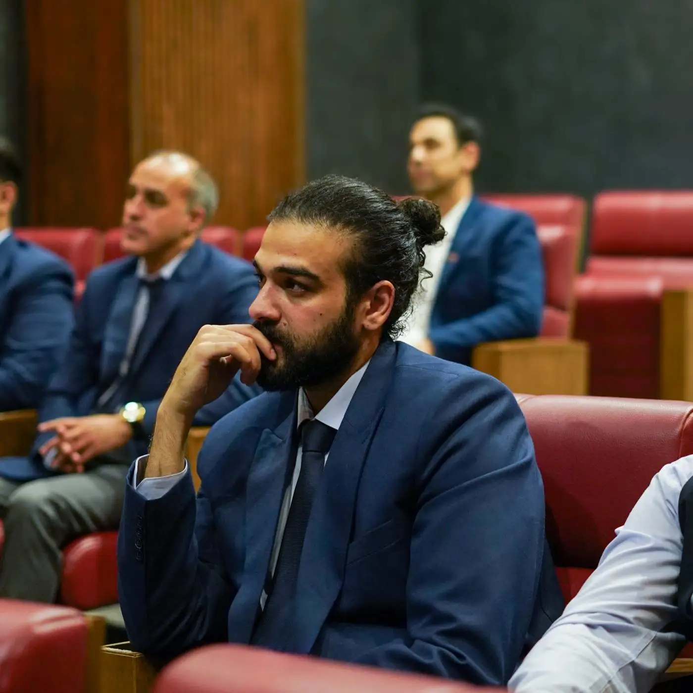 دوره بل من و لابی من